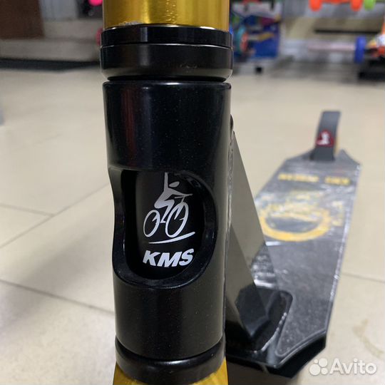 Самокат трюковой KMS SK-405