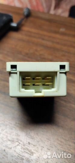 Реле дворников (стеклоочистителя) Honda CR-V3 2008