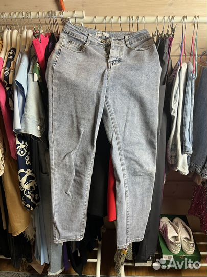 Джинсы