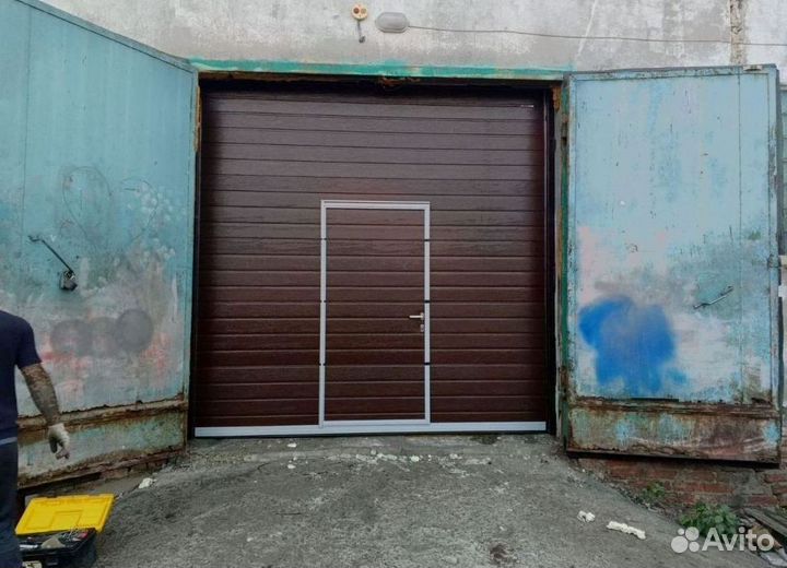 Секционные ворота с доставкой