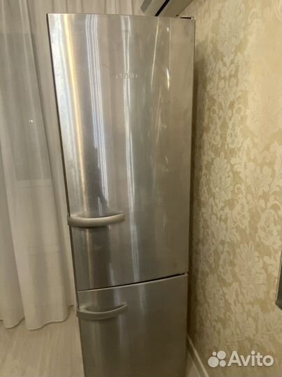 Холодильник miele