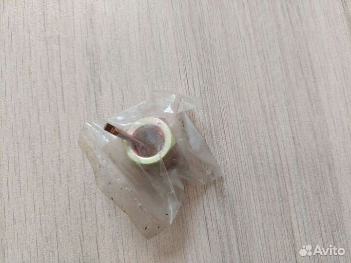 MB315776 наконечник рулевой Mitsubishi L200