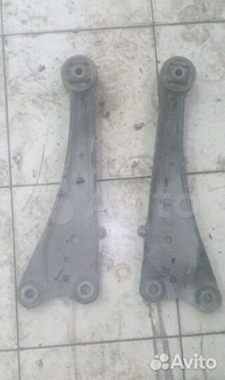 Задние продольные рычаги Toyota rav 4