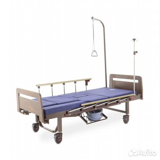 Медицинская кровать с кардиокреслом, с судном