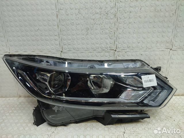 Фара правая Nissan Qashqai J11 2019