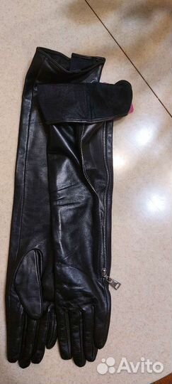 Перчатки женские из натуральной кожи новые