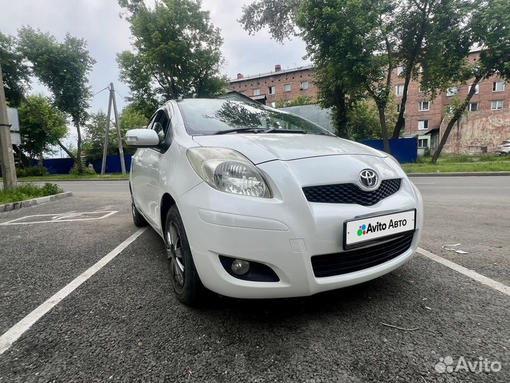 Toyota Vitz 1.0 CVT, 2008, 149 999 км