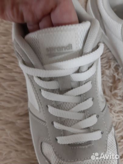 Кроссовки мужские