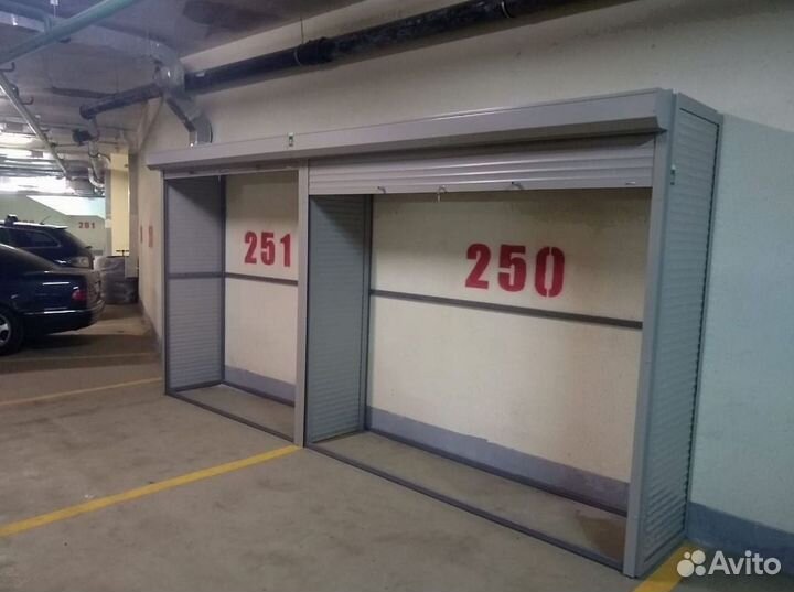 Секционные ворота