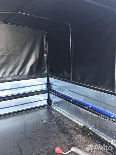 Прицеп Крепыш с окраш. бортами высокий тент. Новый