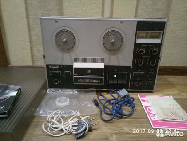 Крышечка Elfa для плёнки магнитофона бабинного