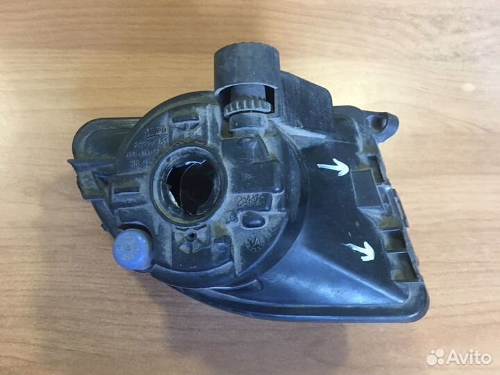 Птф левая BMW 530 2011