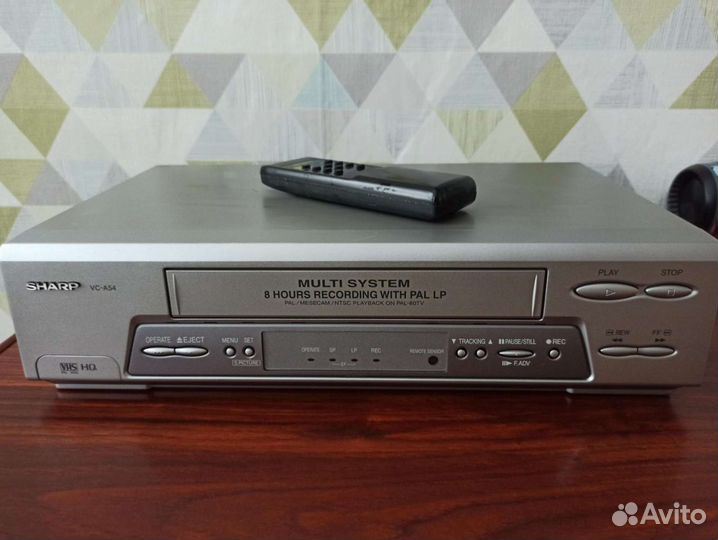 Видеомагнитофон