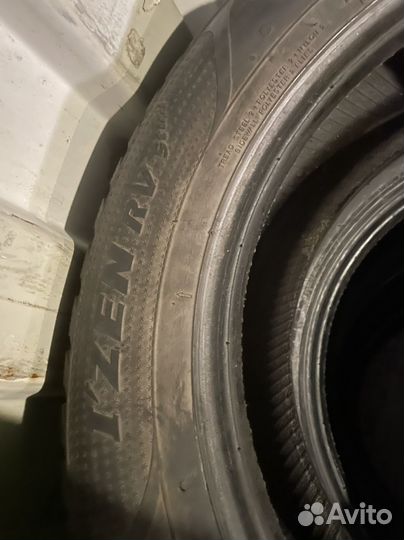 Kumho I'Zen RV KC15 225/60 R18