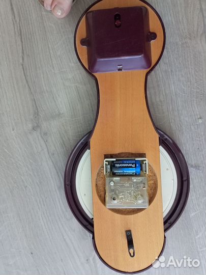 Часы настенные