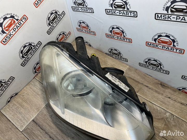 Фара галогеновая передняя правая Ford C-Max