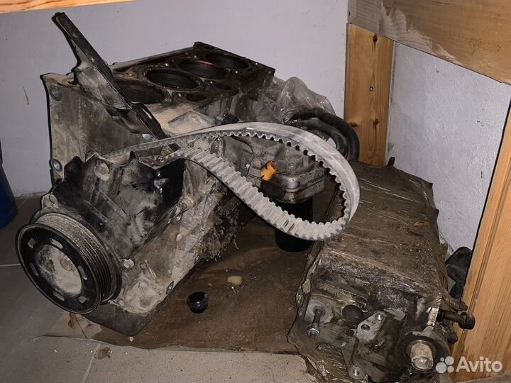 Двигатель AKL 1.6 от Volkswagen golf MK4