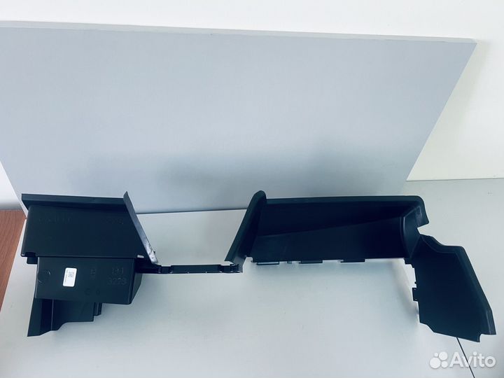 Дефлектор радиатора Renault Duster 2