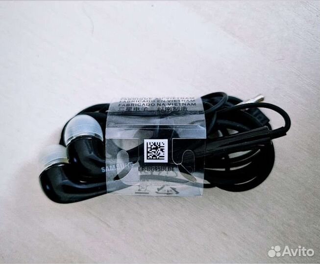 Нгарнитура Samsung