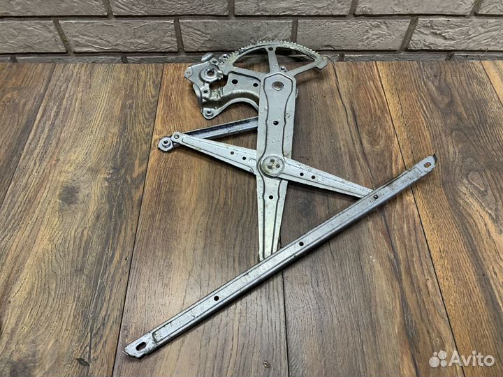 Toyota camry V50 Стеклоподъемник электр. передний