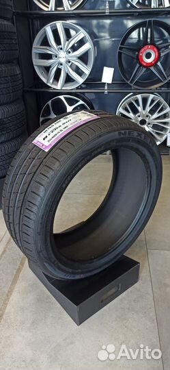 Nexen N'Fera SU1 215/50 R17