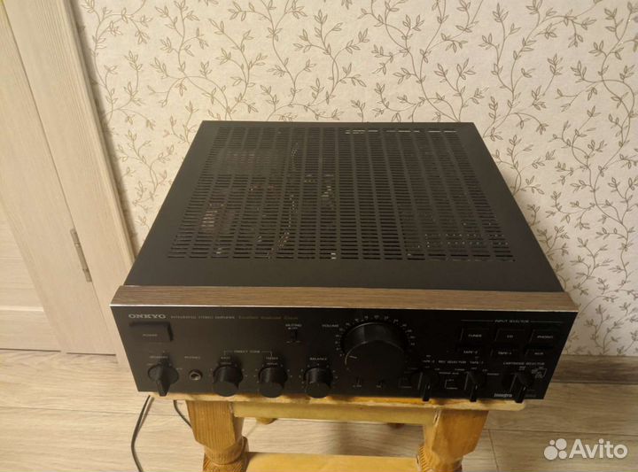 Усилители с фонокорректором