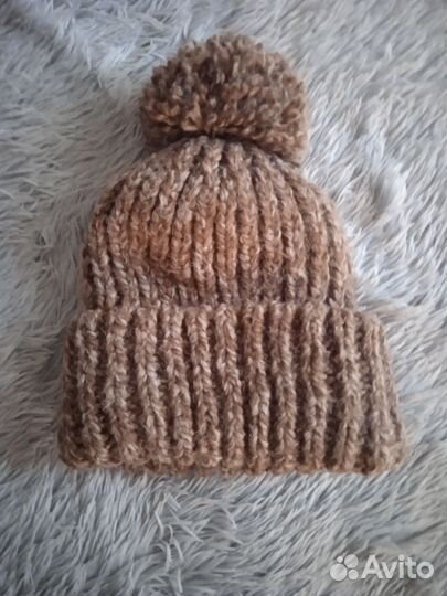 Шапка женская вязаная, зимняя