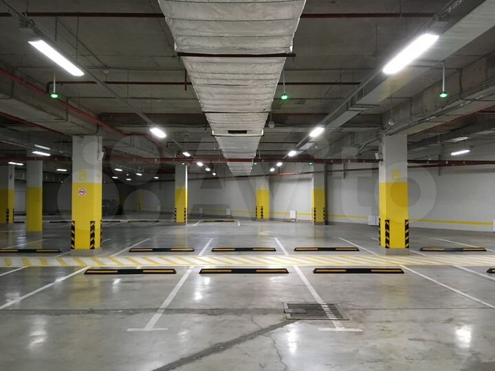 Машиноместо, 15 м²