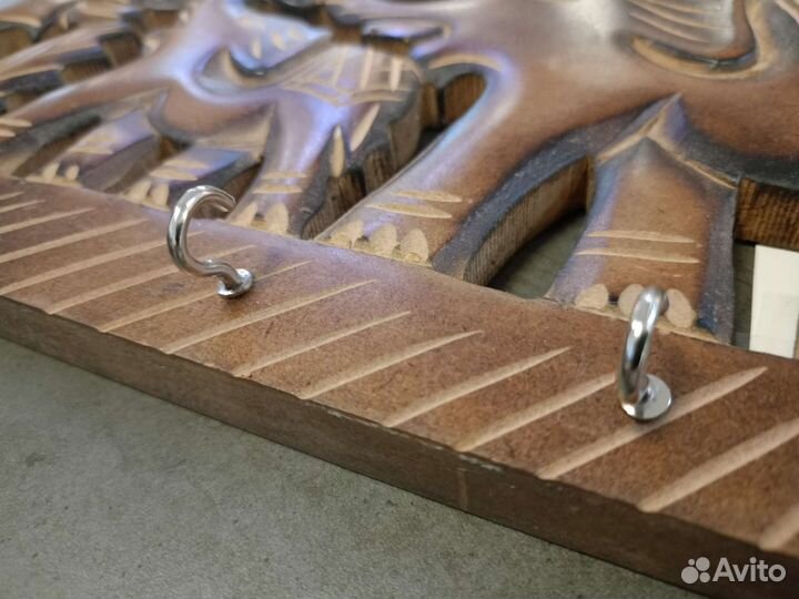 Ключница настенная из дерева