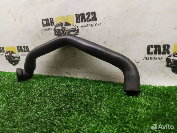 Патрубок системы охлаждения Renault Scenic