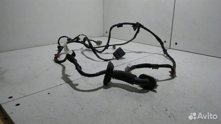 Проводка двери задней левой Hyundai IX35