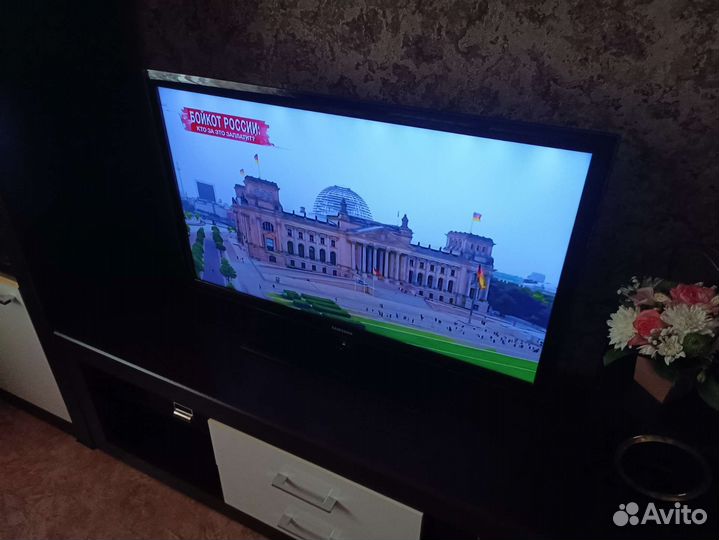 Телевизор Samsung 40 дюймов