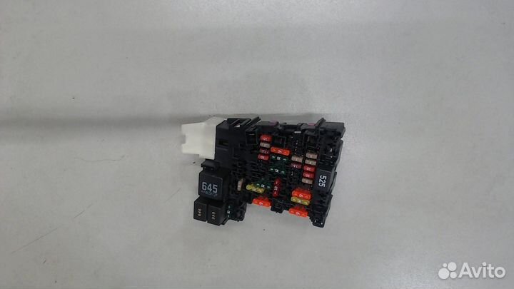 Блок предохранителей Volkswagen Jetta 7 2018, 2019