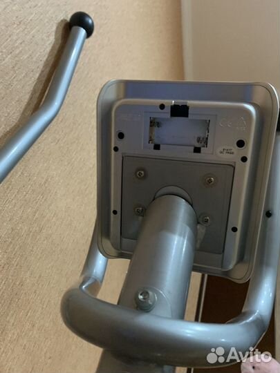 Эллиптический тренажер KPT fitness236