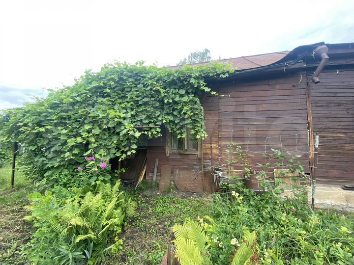 Дом 25,3 м² на участке 5 сот.