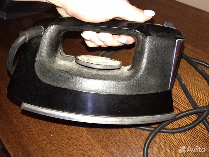 Утюг ретро