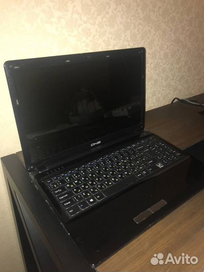 Ноутбук DNS W253EFQ
