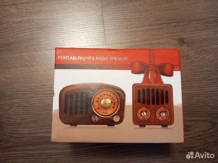 Радиоприемник в стиле ретро с Bluetooth