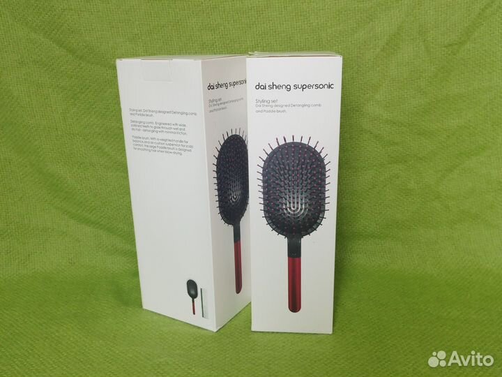 Новая расчёска Dyson