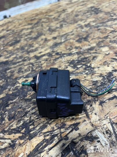 Моторчик корректор фар Рено Лагуна 2
