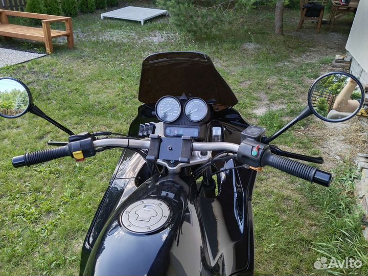 BMW R1100RS
