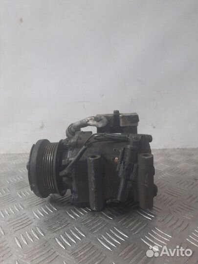 Компрессор кондиционера Ford Focus 2.0 eddf 2003