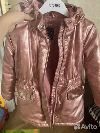 Куртка на девочку
