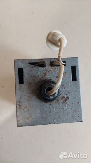 Фонарь красный для фотопечати