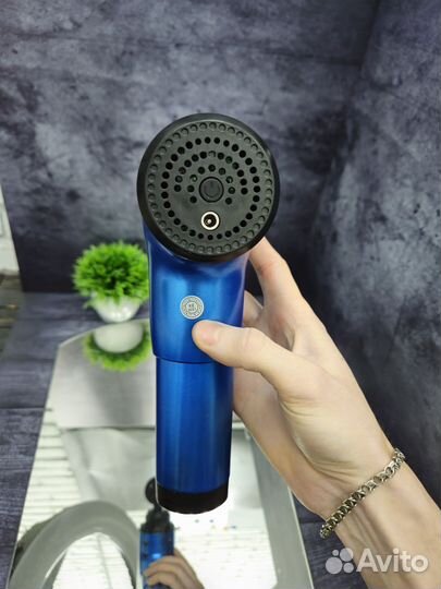 Ударный массажер для тела