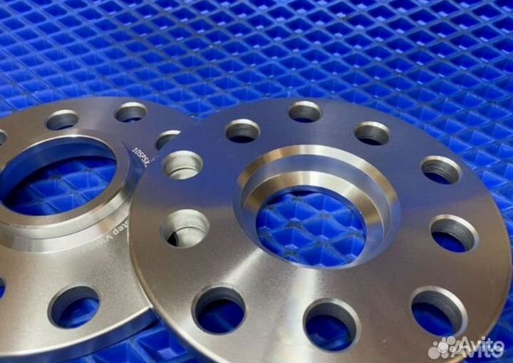 Проставки 2шт 5х112 и 5х100 57.1 с имитацией Vag