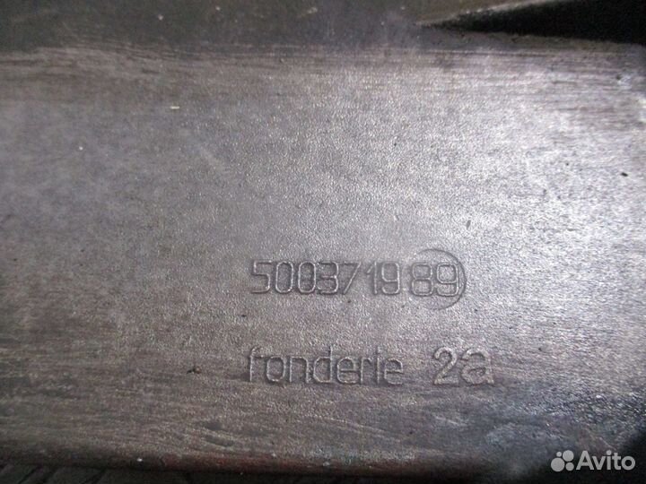 Радиатор топливный Iveco 500371989