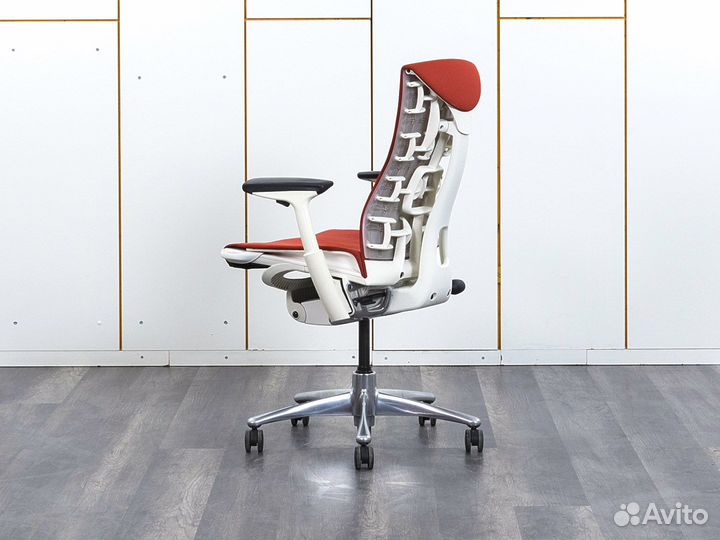 Кресло для руководителя Herman Miller Embody Herma