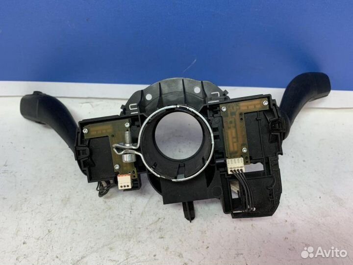 Переключатель подрулевой Audi A4 B8 2007-2015