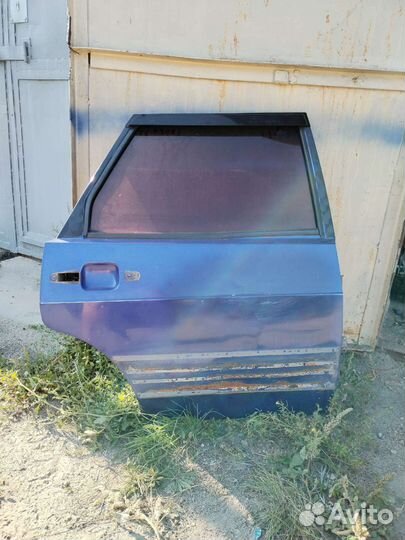 Дверь задняя правая на 2109